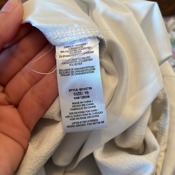 Belle Badgley Mischka Girls Floral Poly Jumpsuit - Picture 9 of 10